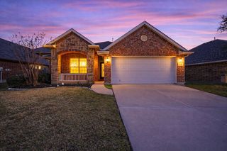 910 Fulbourne Drive, Anna, TX 75409