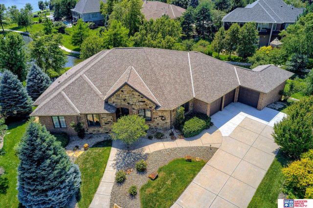 7321 S 96th Court, Lincoln, NE 68526