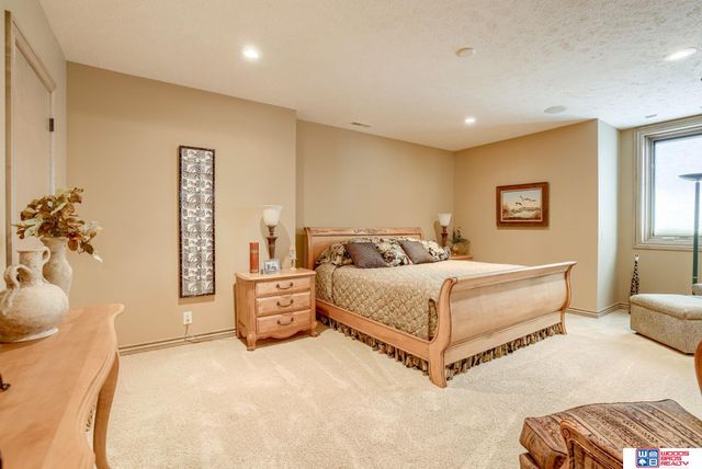 7321 S 96th Court, Lincoln, NE 68526