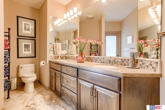 7321 S 96th Court, Lincoln, NE 68526