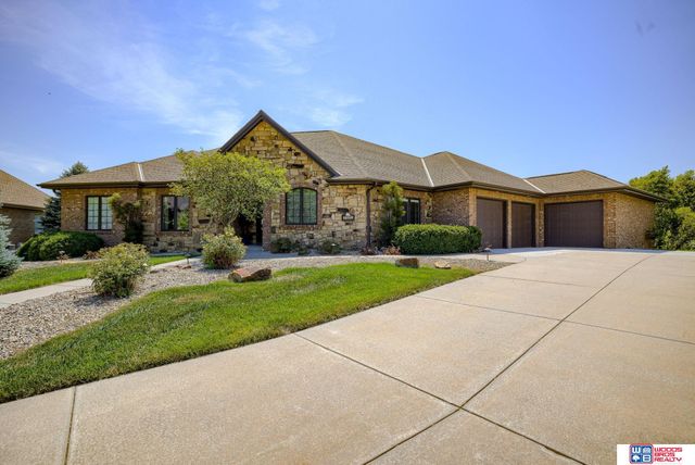 7321 S 96th Court, Lincoln, NE 68526