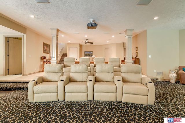 7321 S 96th Court, Lincoln, NE 68526