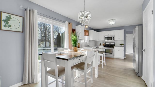 340 Creighton Lane, Greece, NY 14612