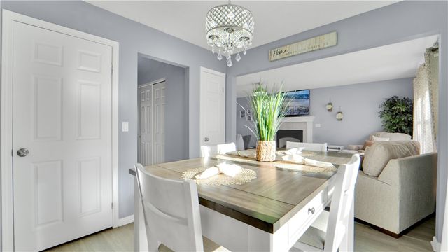 340 Creighton Lane, Greece, NY 14612