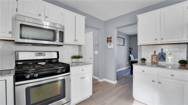 340 Creighton Lane, Greece, NY 14612