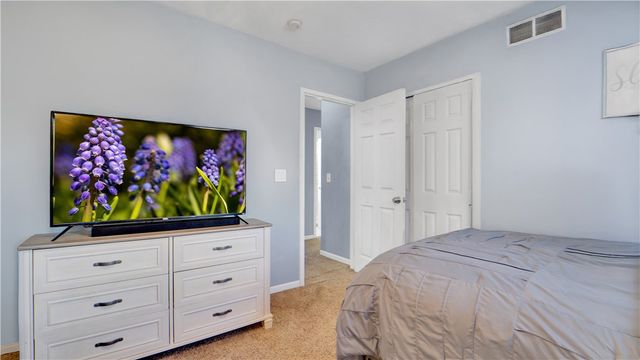 340 Creighton Lane, Greece, NY 14612