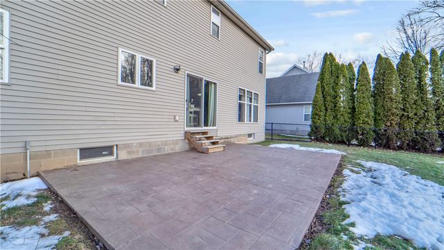 340 Creighton Lane, Greece, NY 14612