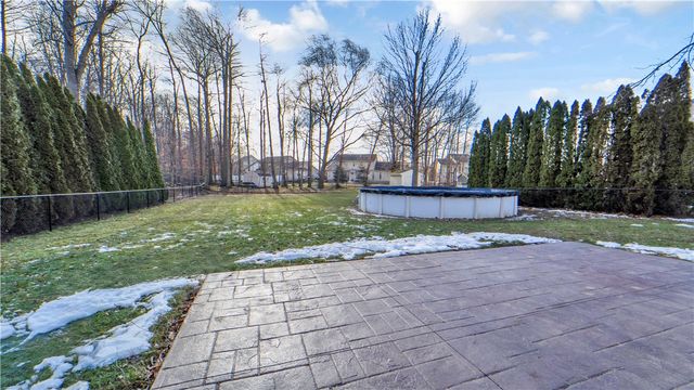 340 Creighton Lane, Greece, NY 14612