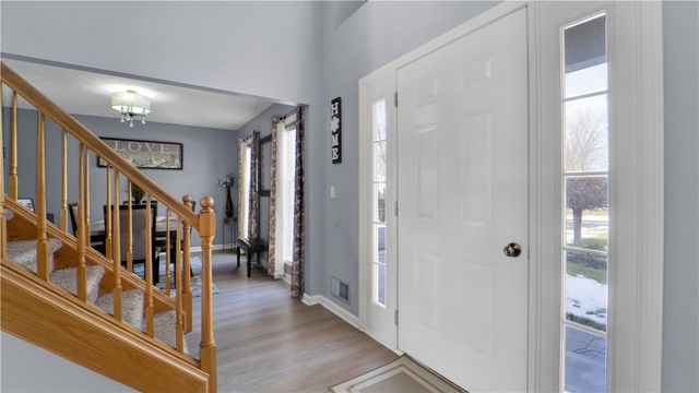 340 Creighton Lane, Greece, NY 14612