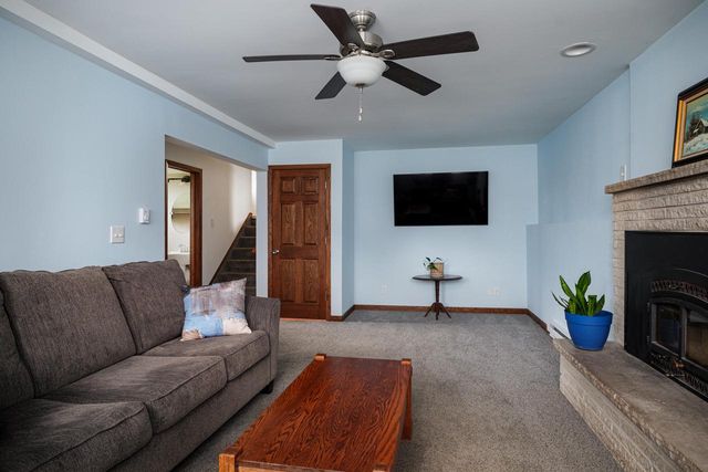 30126 Ketterhagen ROAD, Burlington, WI 53105