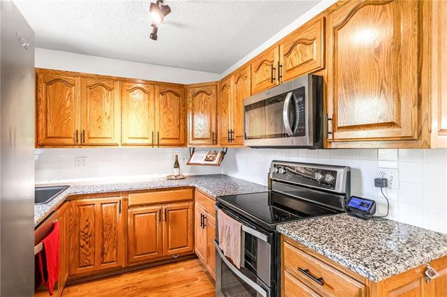 14226 NW County 14001 Road, Drexel, MO 64742