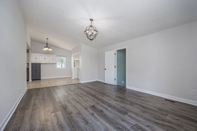 1413 Sunset Dr, Franklin, TN 37064