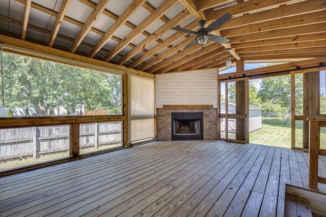 1413 Sunset Dr, Franklin, TN 37064