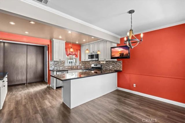 10336 Floral, Whittier, CA 90606