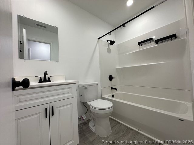 975 Lisa Avenue, Fayetteville, NC 28314