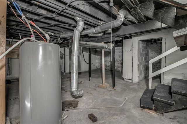 8506 Highland Avenue, Kansas City, MO 64131