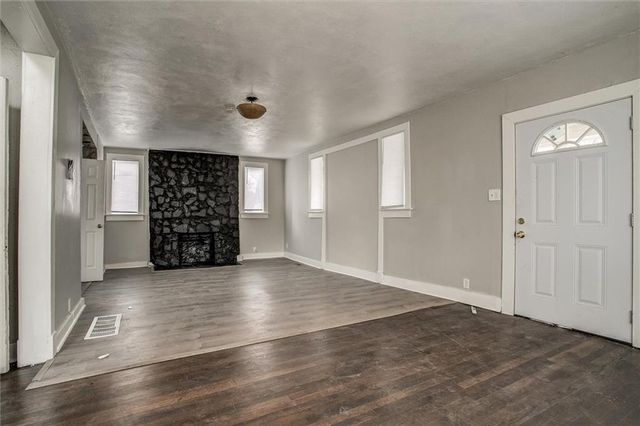 8506 Highland Avenue, Kansas City, MO 64131