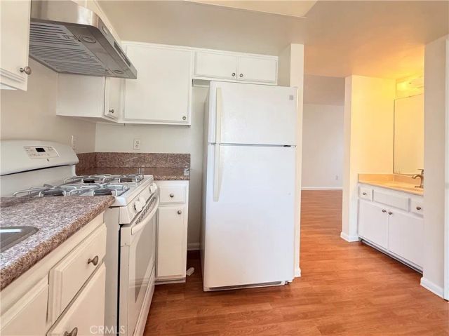 418 N 1st St A, Alhambra, CA 91801