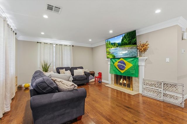 60 Brewer Street, Northborough, MA 01532