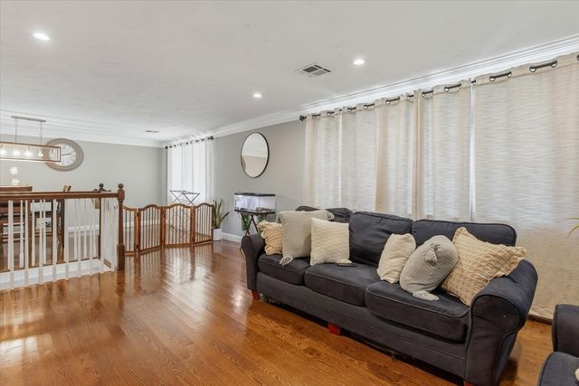 60 Brewer Street, Northborough, MA 01532
