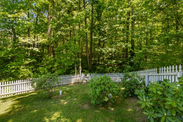 477 Middle View Drive, Ringgold, GA 30736