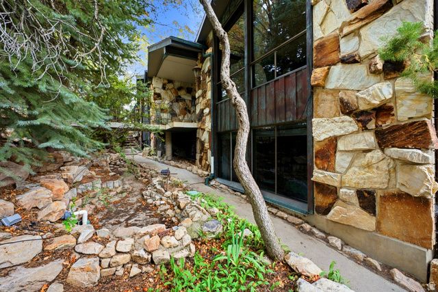 4434 S COVECREST DR, Millcreek, UT 84124
