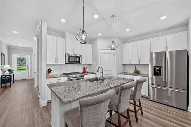 5820 Arbor Green Circle, Sugar Hill, GA 30518