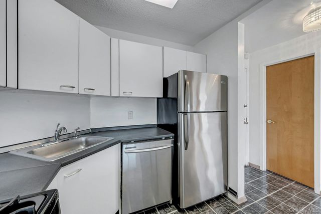 703 Pelham Road 412, New Rochelle, NY 10805