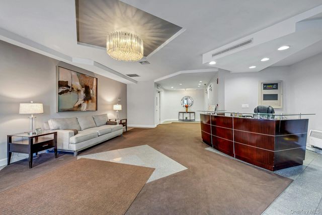 703 Pelham Road 412, New Rochelle, NY 10805