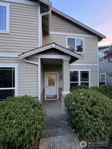 18542 97th Ave Court E, Puyallup, WA 98375
