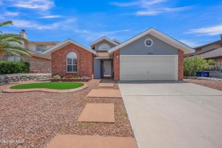 7472 LUZ DE LUMBRE Avenue, El Paso, TX 79912