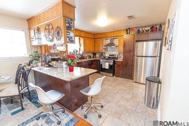 3224 Kings Canyon Dr, Baton Rouge, LA 70814
