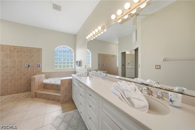 1511 NW 29th PL, Cape Coral, FL 33993