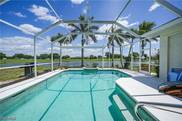 1511 NW 29th PL, Cape Coral, FL 33993