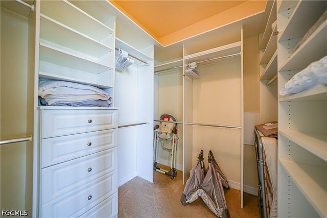 1511 NW 29th PL, Cape Coral, FL 33993