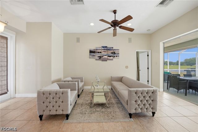 1511 NW 29th PL, Cape Coral, FL 33993