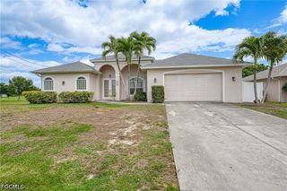 1511 NW 29th PL, Cape Coral, FL 33993