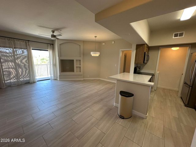10401 N SAGUARO -- 220, Fountain Hills, AZ 85268