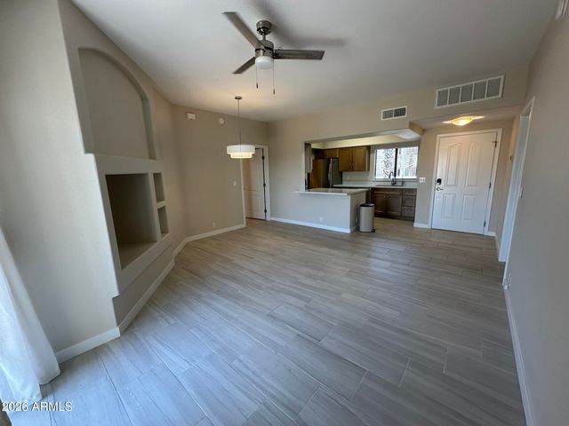 10401 N SAGUARO -- 220, Fountain Hills, AZ 85268