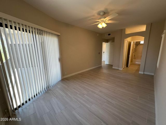 10401 N SAGUARO -- 220, Fountain Hills, AZ 85268