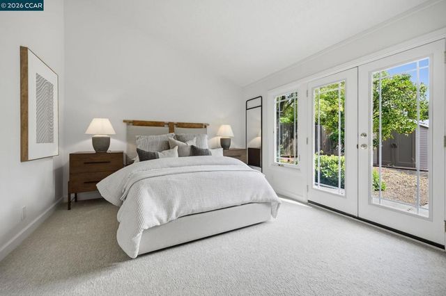 923 Pinon Dr, Martinez, CA 94553