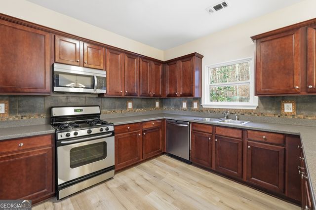 107 Hidden Lake Circle, Canton, GA 30114