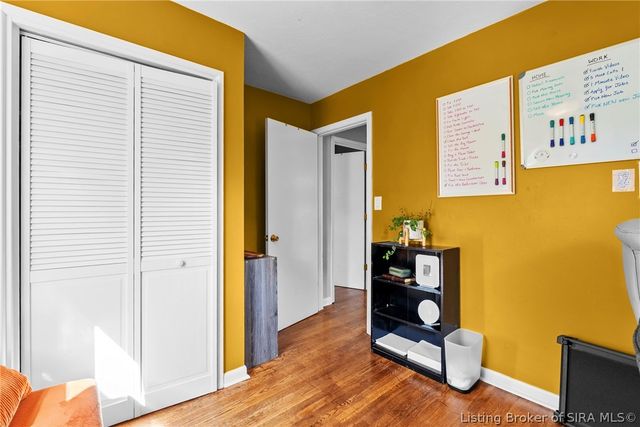 2012 Blue Bird Drive, Jeffersonville, IN 47130