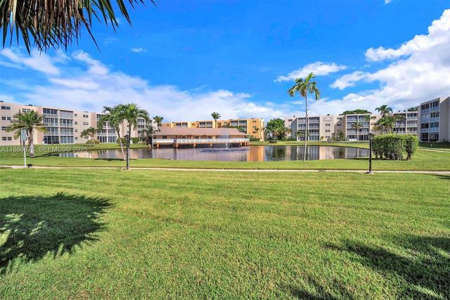 205 SE 11th Terrace 101, Dania Beach, FL 33004