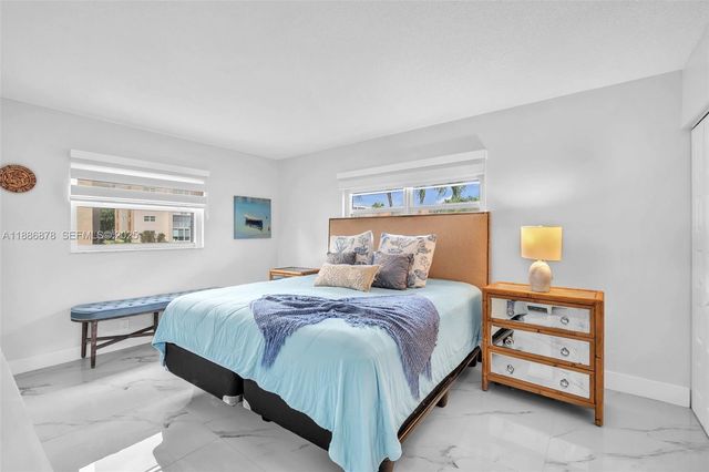 205 SE 11th Terrace 101, Dania Beach, FL 33004