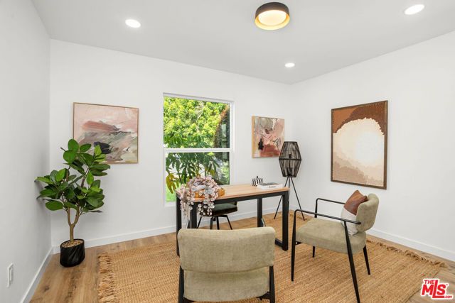 5418 S Rimpau Boulevard, Los Angeles, CA 90043