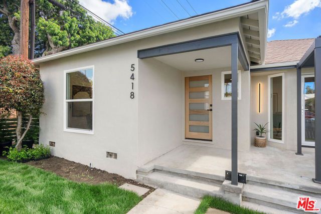 5418 S Rimpau Boulevard, Los Angeles, CA 90043