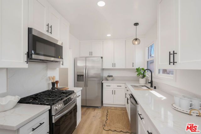 5418 S Rimpau Boulevard, Los Angeles, CA 90043