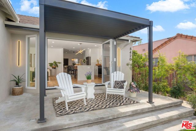 5418 S Rimpau Boulevard, Los Angeles, CA 90043