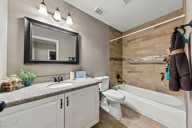 1244 E HARVARD Avenue, Gilbert, AZ 85234